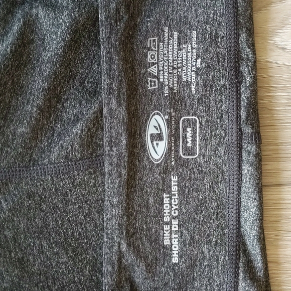 Bike Shorts - Picture 3 of 3